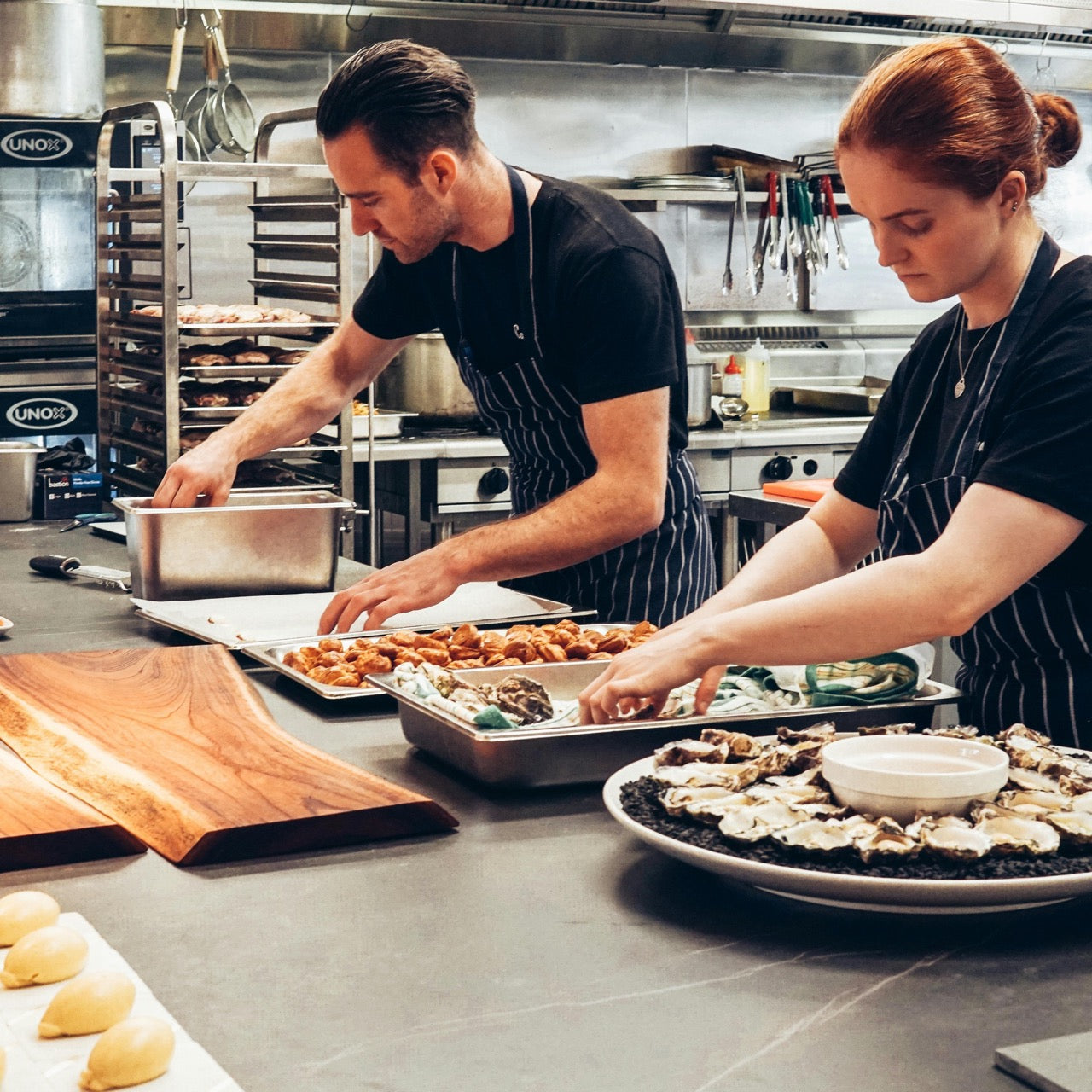 Cómo hacer entrevistas efectivas en un restaurante (y por qué todos deberían hacerlo así)